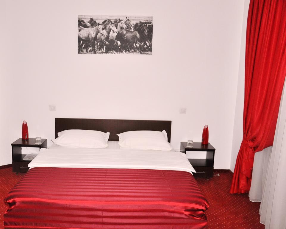 Hotel Thomas Bukarest Exterior foto