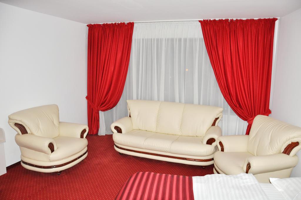 Hotel Thomas Bukarest Exterior foto