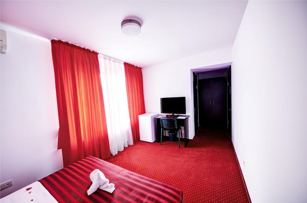 Hotel Thomas Bukarest Exterior foto